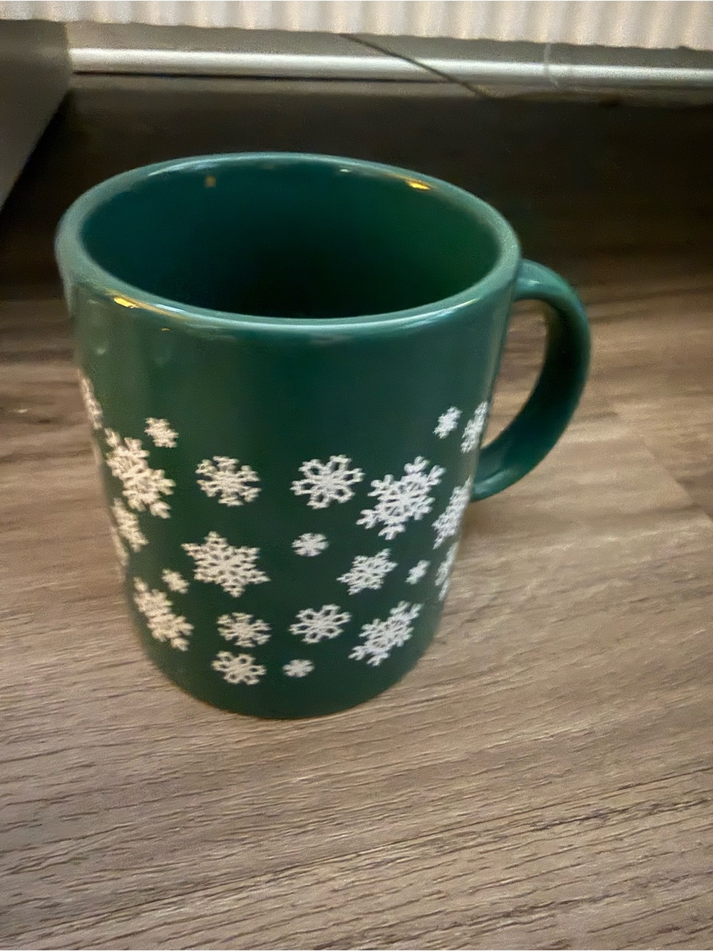 Green Snowflake Christmas Mug Holiday Winter Coffee Cup 6 oz